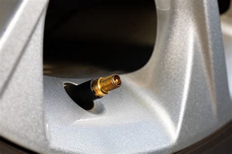 temporary fix for leaking valve stem|Tire Valve Stem Leaks When Pushed: Quick。